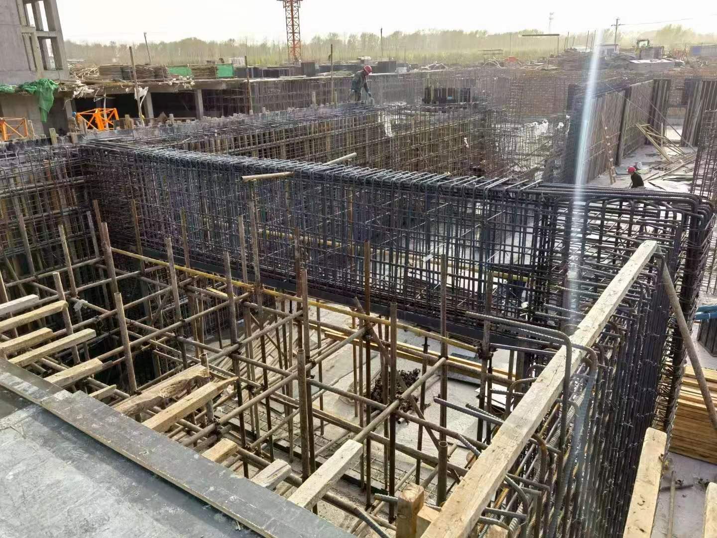 东宝建筑基础筏板施工时混凝土有哪些常见问题?